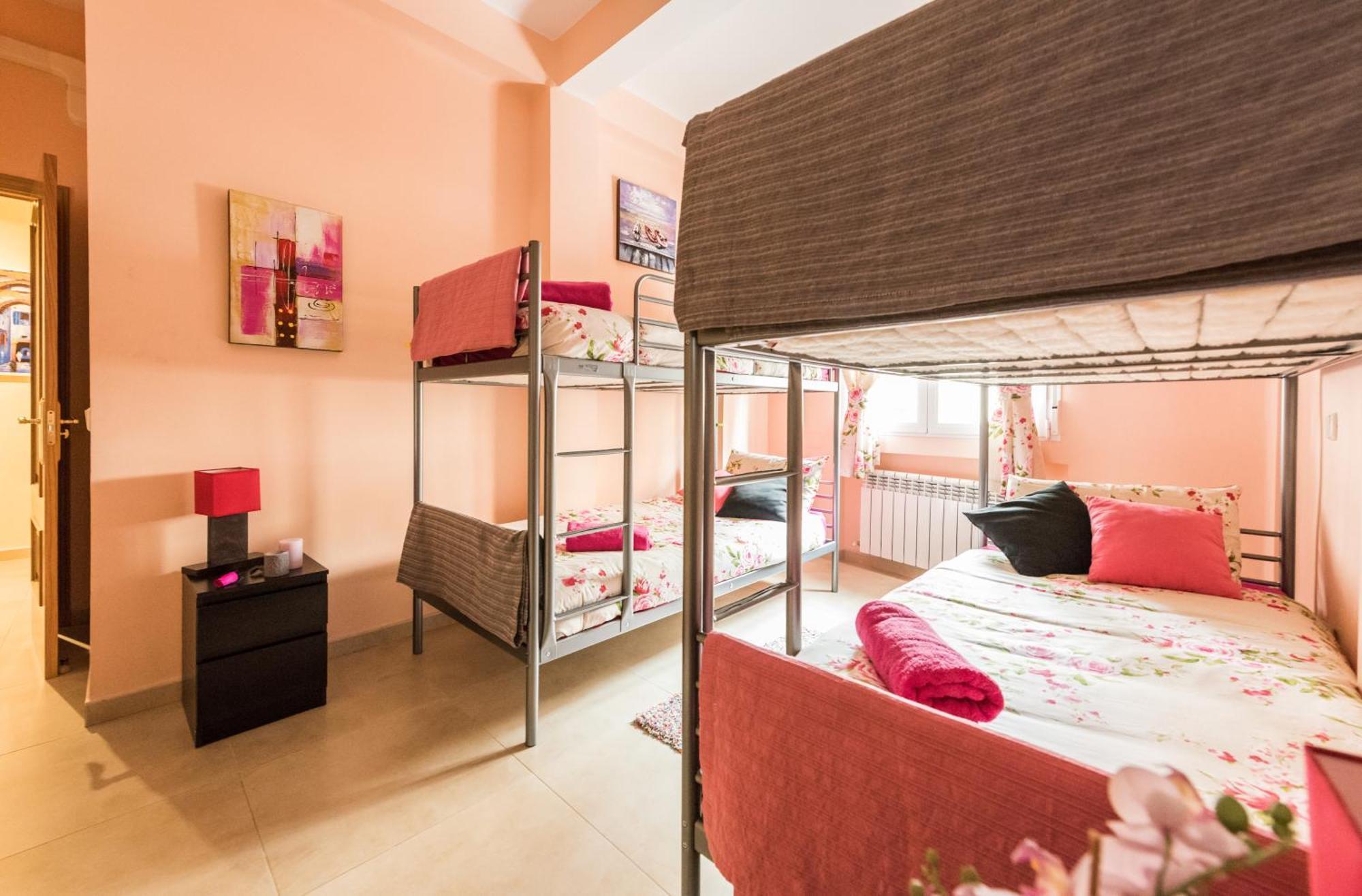 Apartamentos Madrid Xxxiii - Alojamiento De Temporada Cameră foto